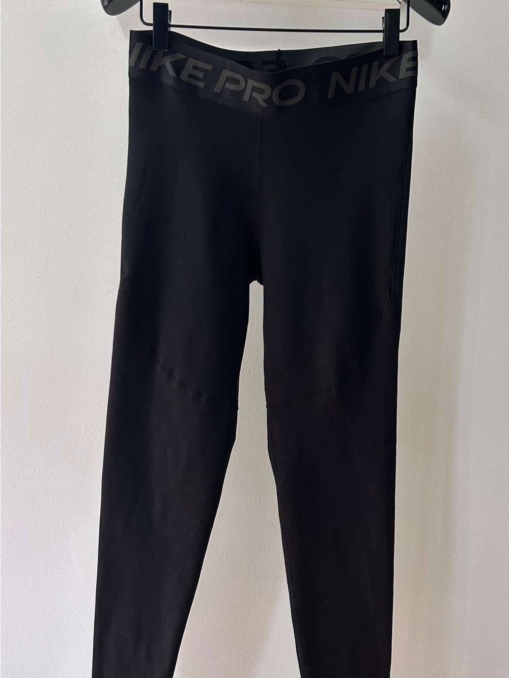 Nike Pro Black, High Waisted Full Length Authentic Leggings size M
